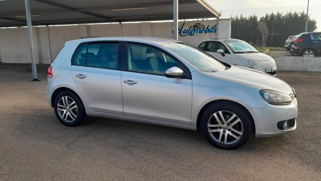 Volkswagen Golf 1.6 TDI DPF 5p. Highline