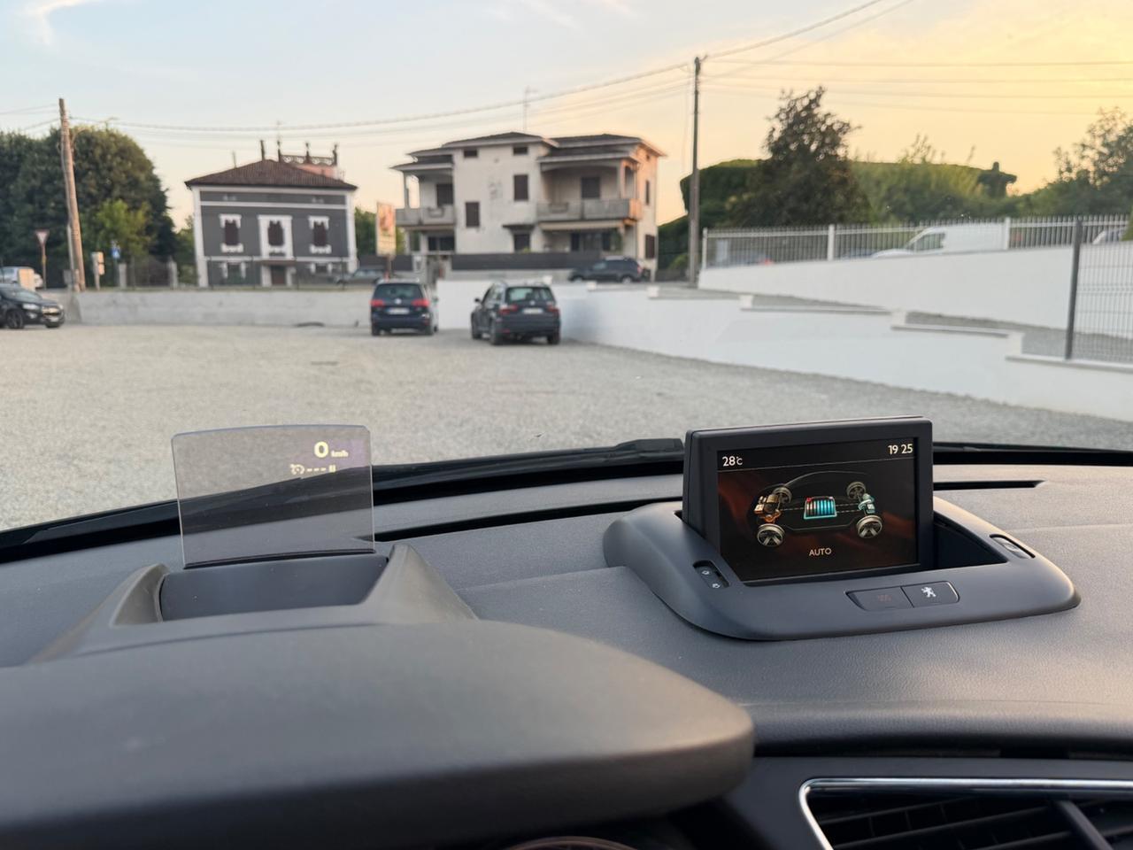 Peugeot 3008 2.0 HDi Diesel+HYbrid4