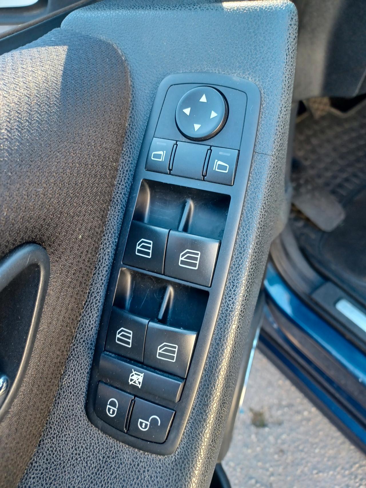 Mercedes-benz A 150 BENZINA Elegance