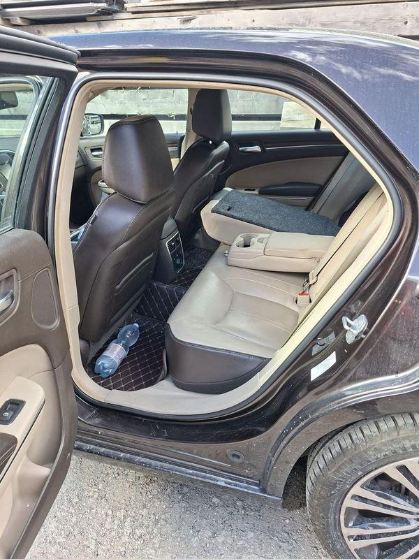 Lancia Thema Thema 3.0 V6 Multijet II 239 CV Executive PROBLEMI AL MOTORE
