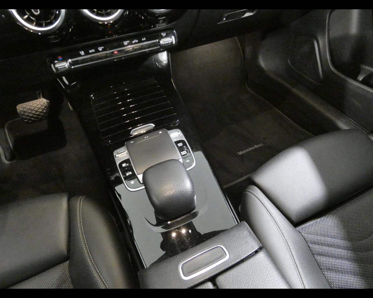 Mercedes-Benz Classe A (W177) - A 180 d Automatic Sport