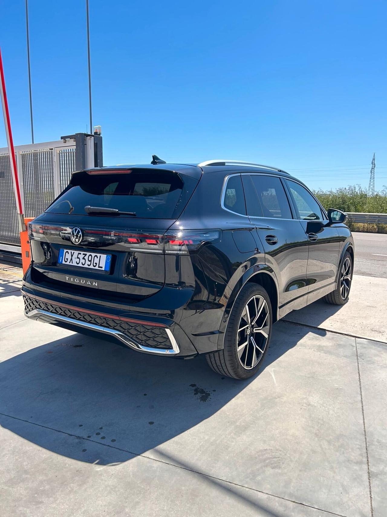 Volkswagen Tiguan 2.0 TDI 150 CV DSG R-Line Plus