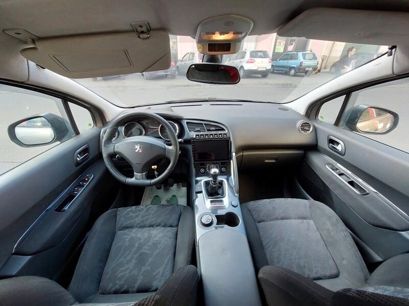 Peugeot 3008 1.6 HDi 110CV Business