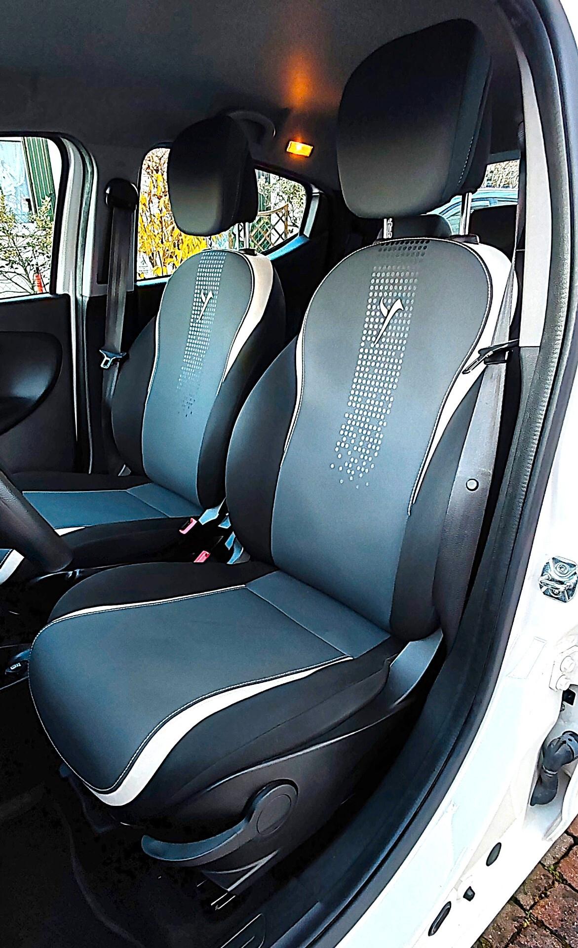 Lancia Ypsilon 1.2 69 CV 5 porte GPL Ecochic Gold
