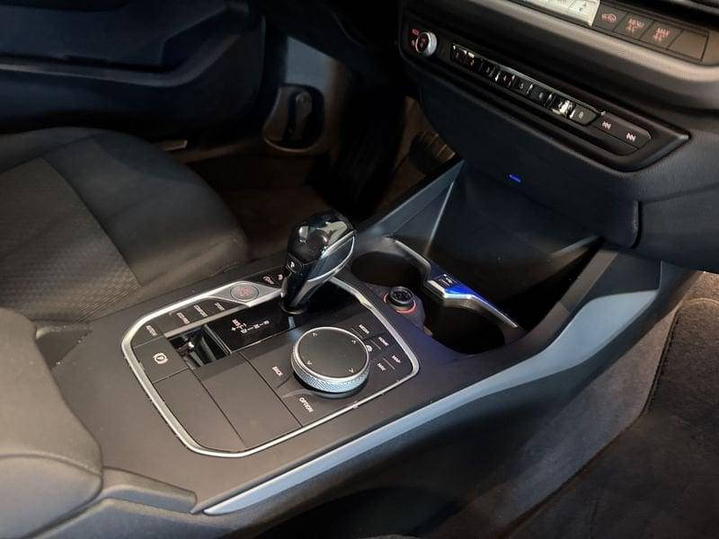 BMW Serie 1 118i 5p. Advantage