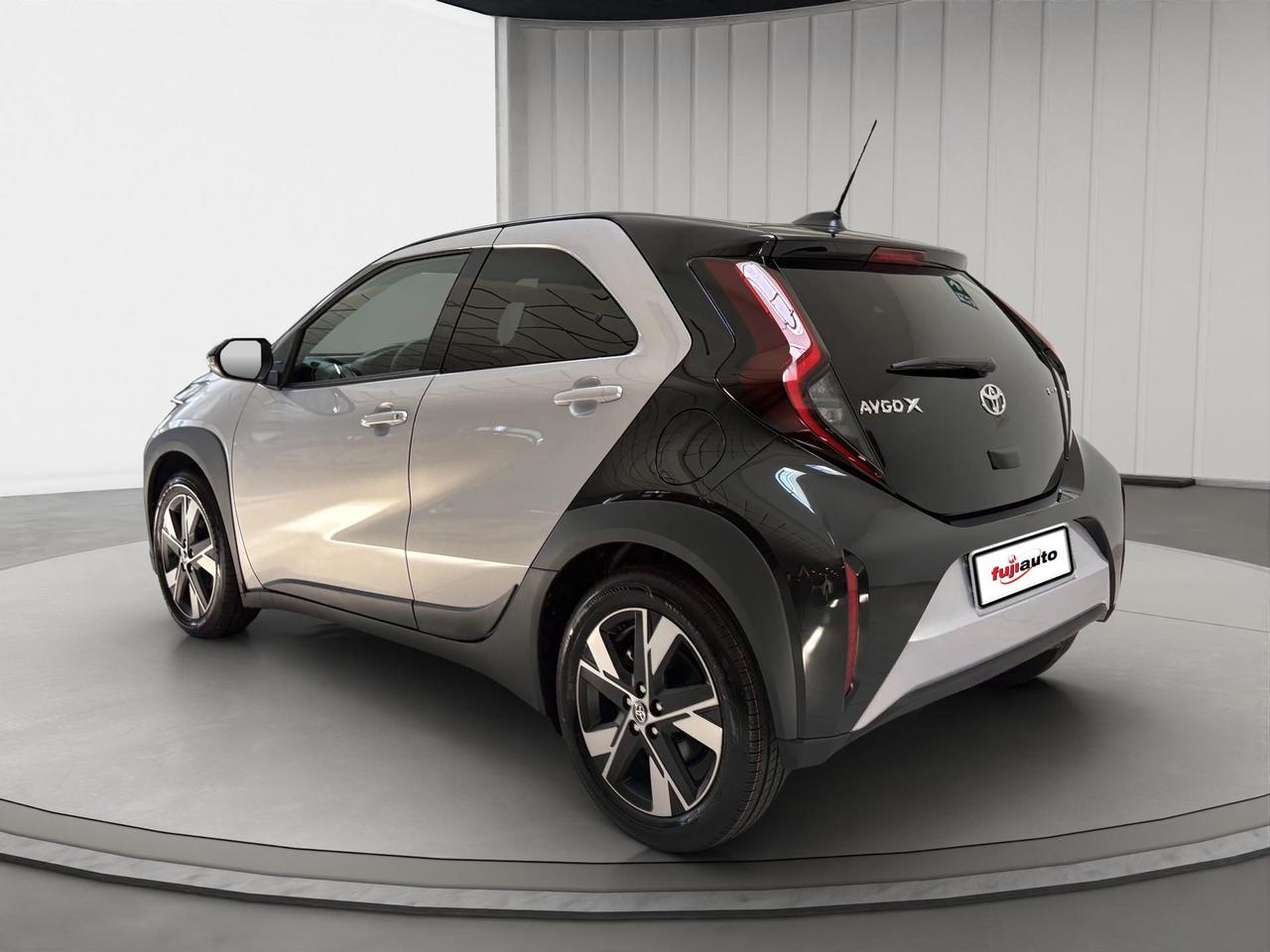 Toyota Aygo X 1.5 hybrid Icon e-cvt