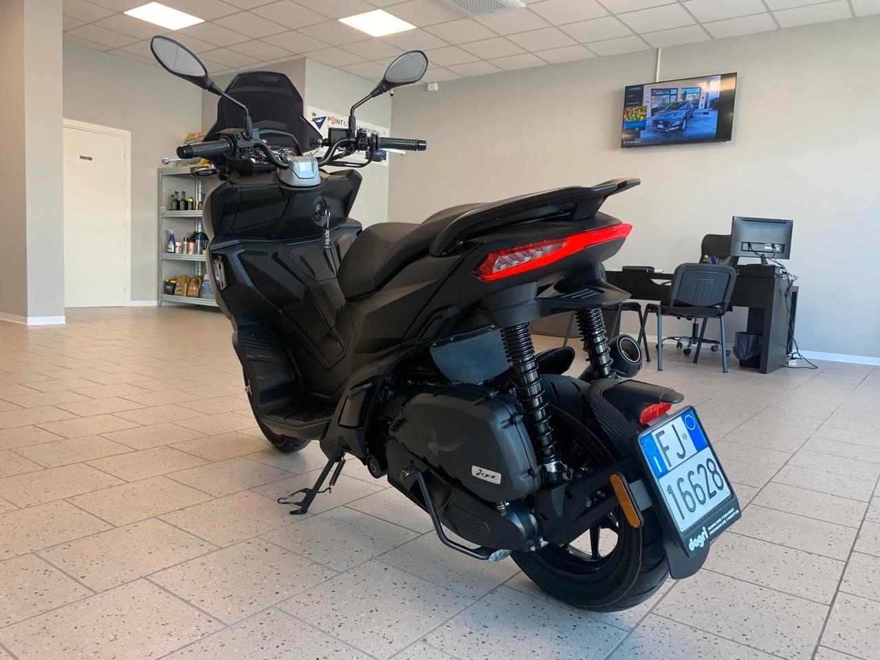 Aprilia SR GT 200 Replica ABS Unicoprop.