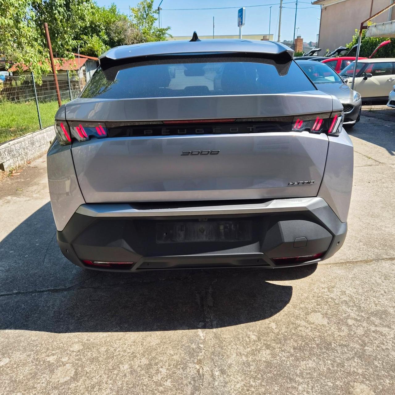 Peugeot 3008 Hybrid 136 e-DCS6 Allure 2025 km23000