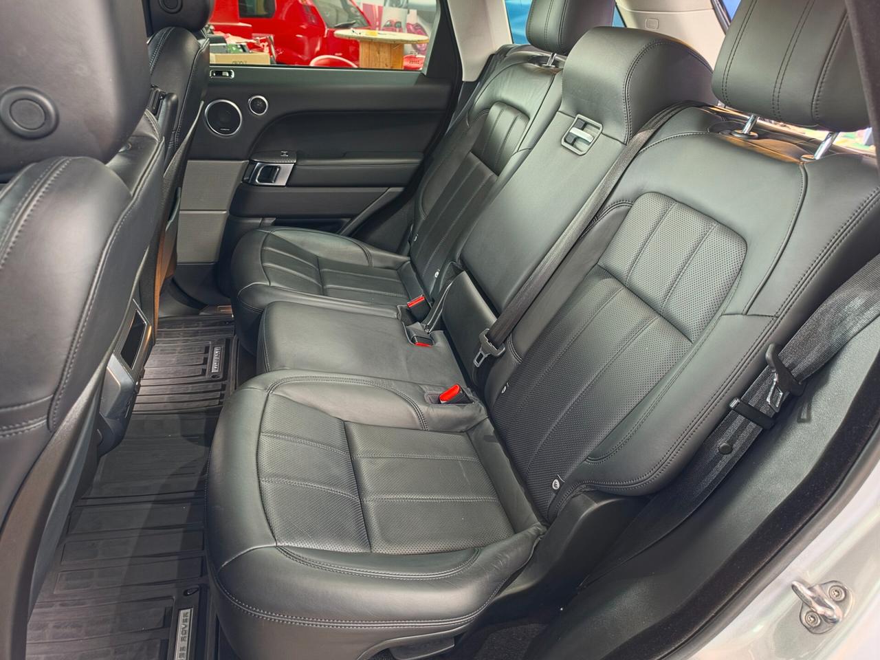 Land Rover Range Sport 3.0 TDV6 HSE Dynamic
