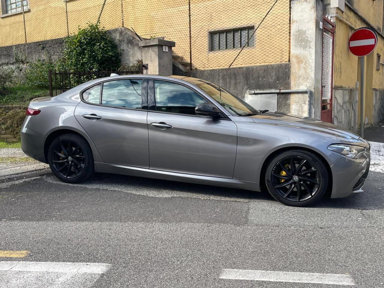 ALFA ROMEO Giulia 2.2 Turbodiesel 150 CV AT8 Super