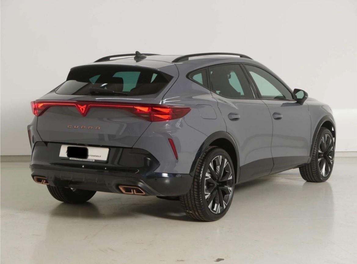 Cupra Formentor 1.5 272 cv e-Hybrid VZ 30km/1 litro benzina