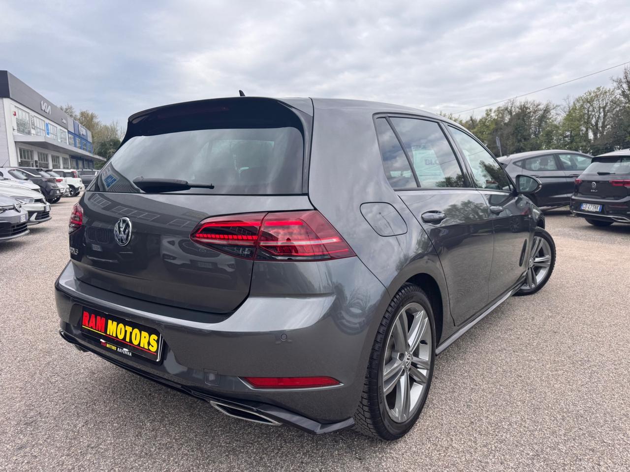 Volkswagen GOLF 7.5 R-LINE DSG 1.5 TSI 150 CV ACT