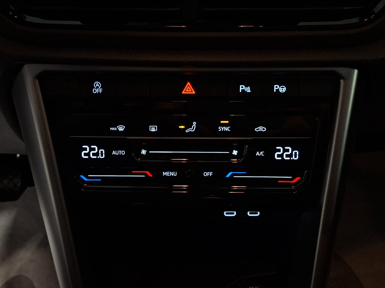 Volkswagen T-Roc 1500 TSI ACT 150CV Sport Km.0