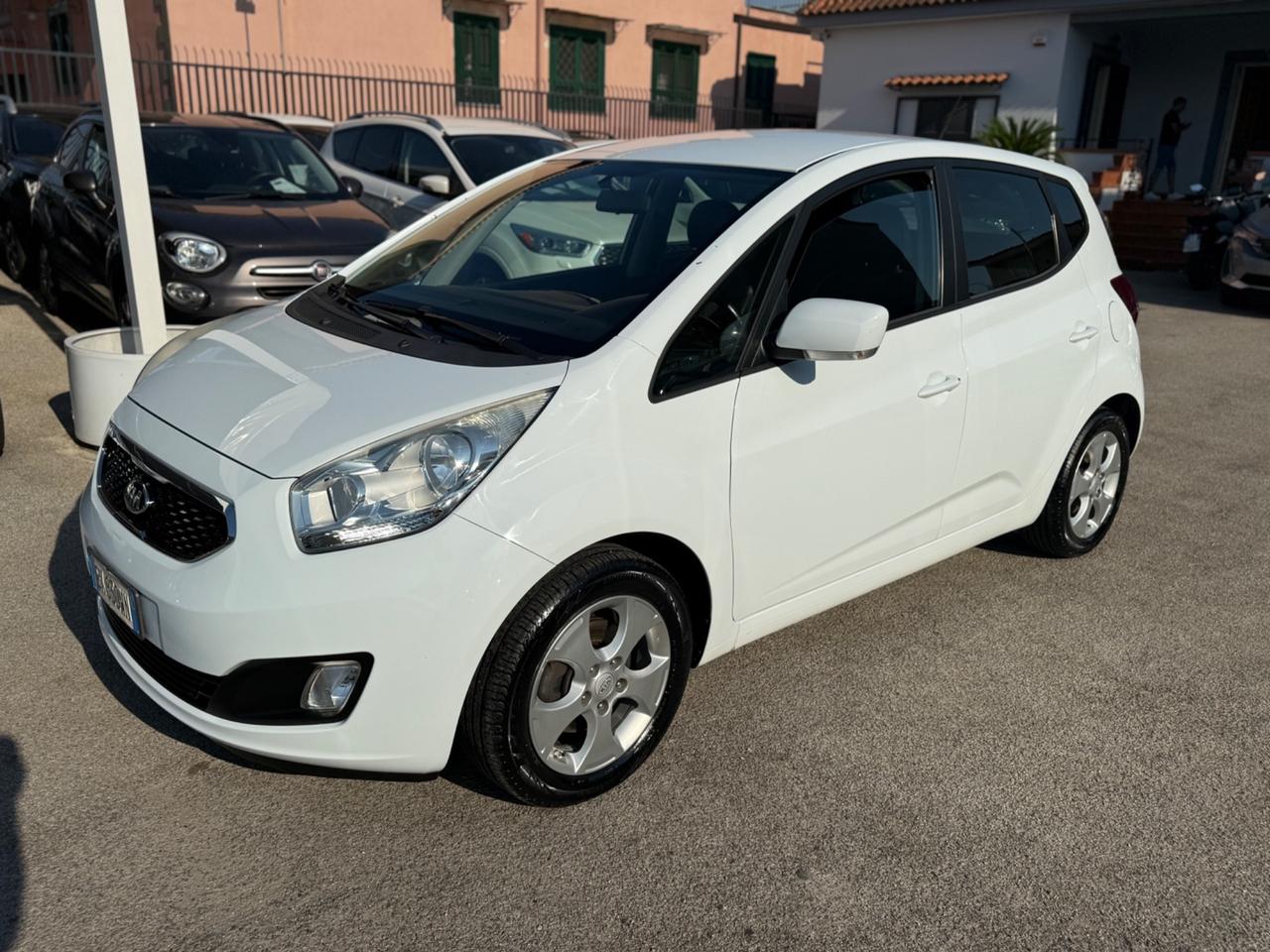 Kia Venga 1.4 CRDi 90CV Cool 120.000km