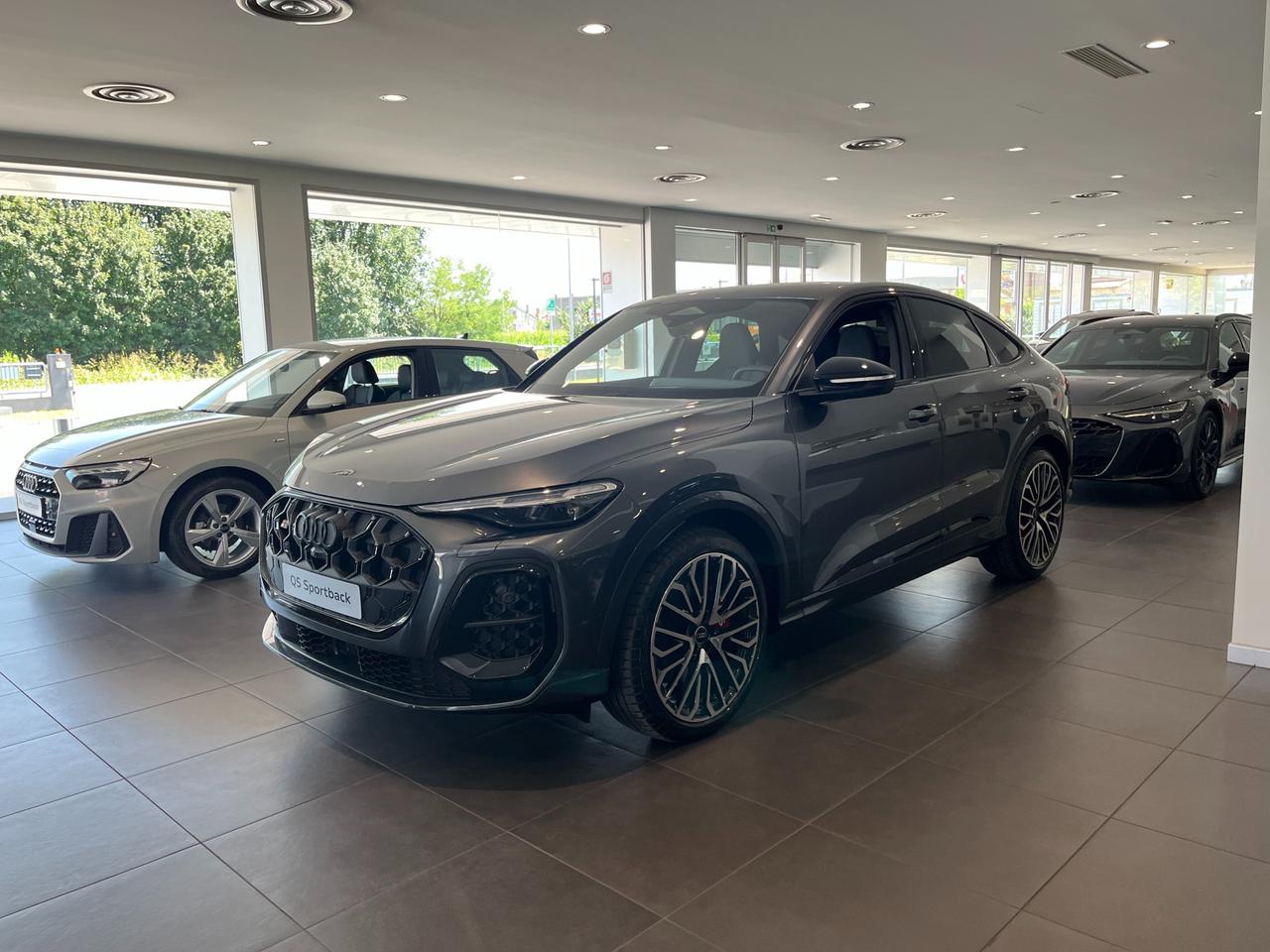 AUDI Audi SQ5 Sportback sport attitude TFSI 270 kW S tronic