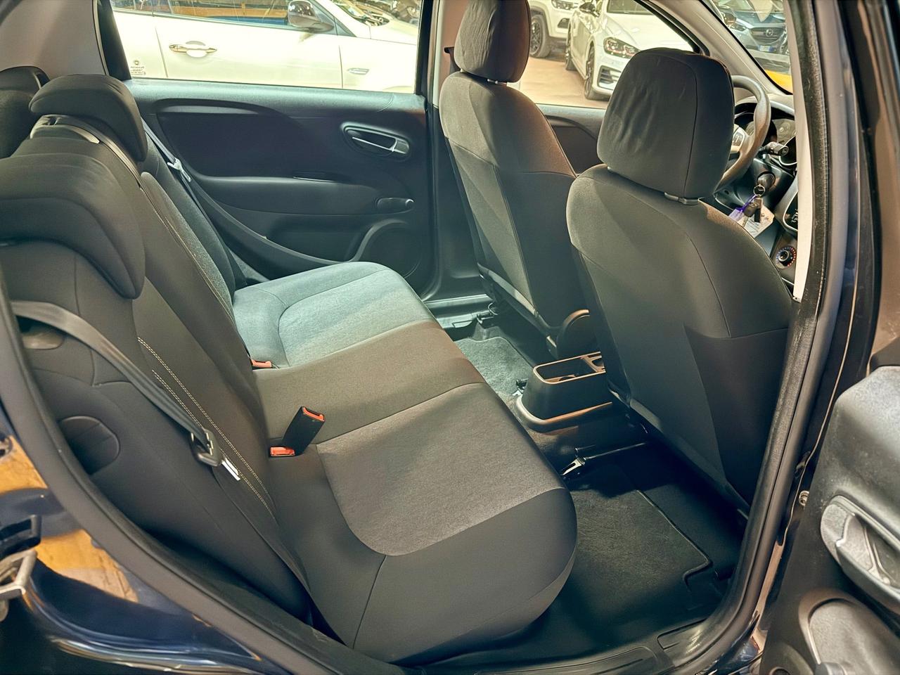 Fiat Punto Evo 1.2 benz 69cv Neopatentati E6