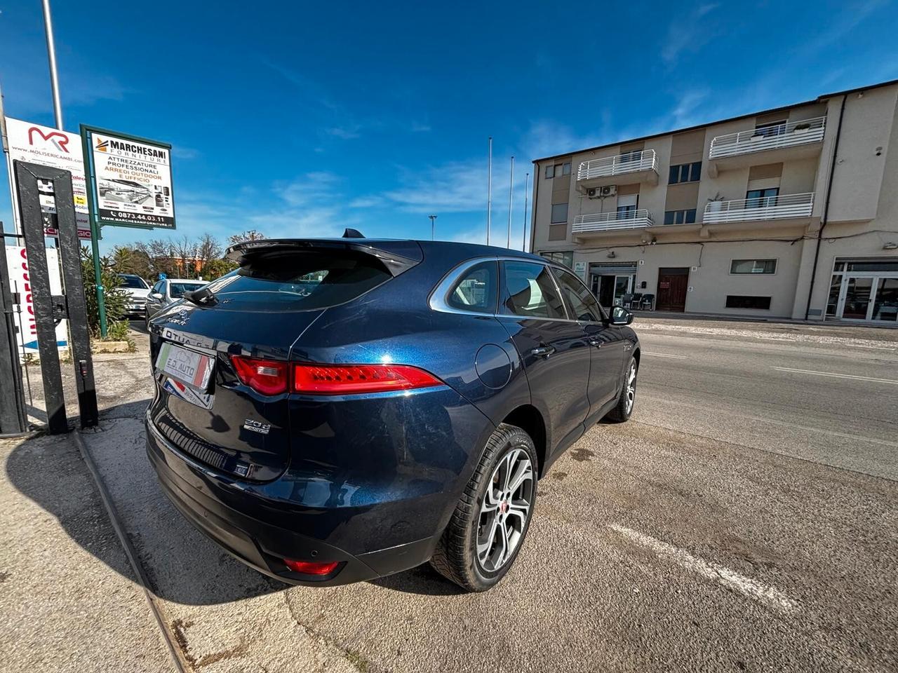 Jaguar F-Pace 2.0 D 180 CV AWD Prestige