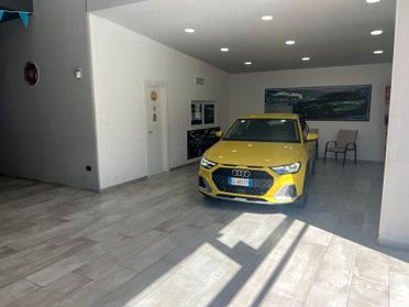 Audi A1 allstreet 30 TFSI Identity Contrast. IVA ESPOSTA