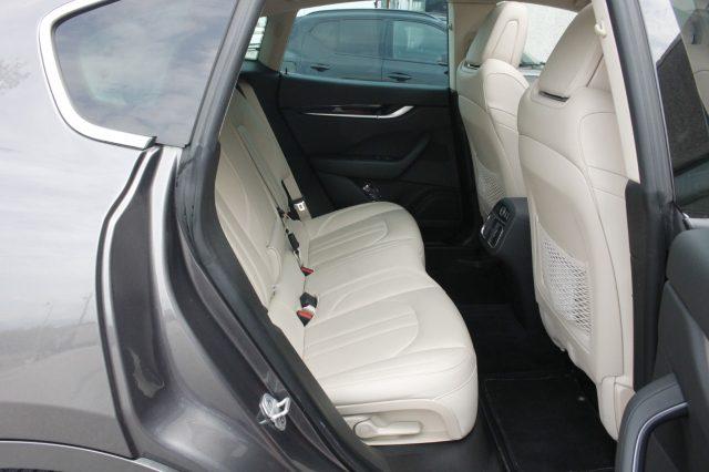 MASERATI Levante V6 Diesel 275 CV UNICOPROP. PELLE/TETTO/360