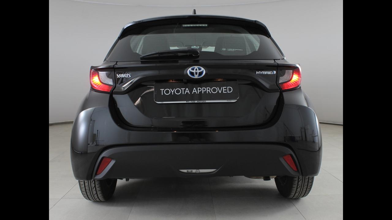 TOYOTA Yaris IV 2020 - Yaris 1.5h Business