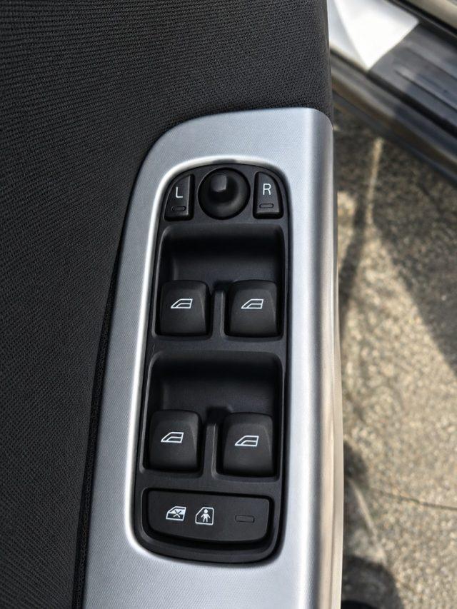 VOLVO V50 D2 Unico Proprietario Neopatentati Bluetooth