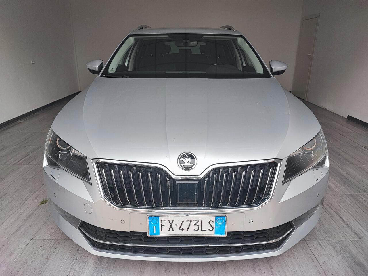 Skoda Superb 2.0 TDI 150 CV SCR DSG Wagon SportLine