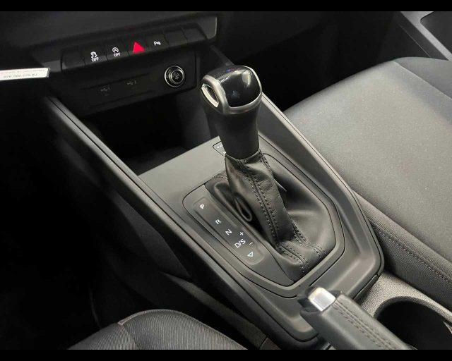 AUDI A1 allstreet 30 TFSI S tronic Identity Contrast