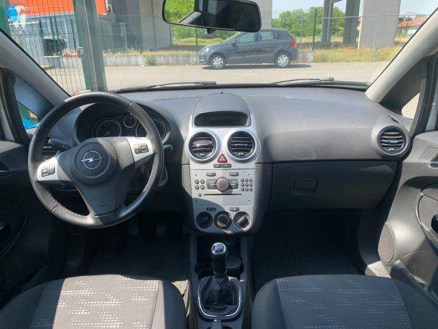 OPEL Corsa 1.2 5 porte COSMO