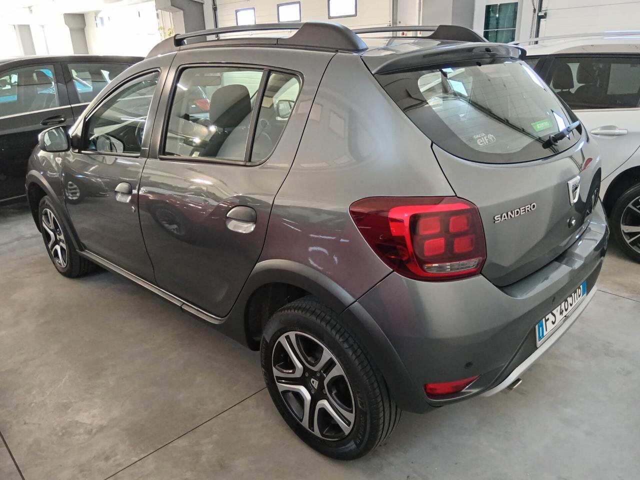 Dacia Sandero Stepway 1.5 Blue dCi 95 CV Comfort