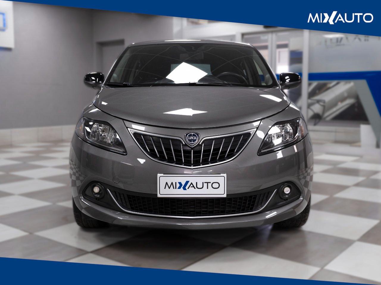 Lancia Ypsilon 1.0 Firefly Hybrid Gold Plus 70CV 5 Porte