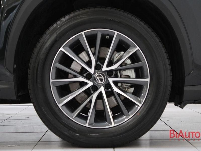 Lexus NX NX 350h 2.5 Business 4wd 244cv e-cvt