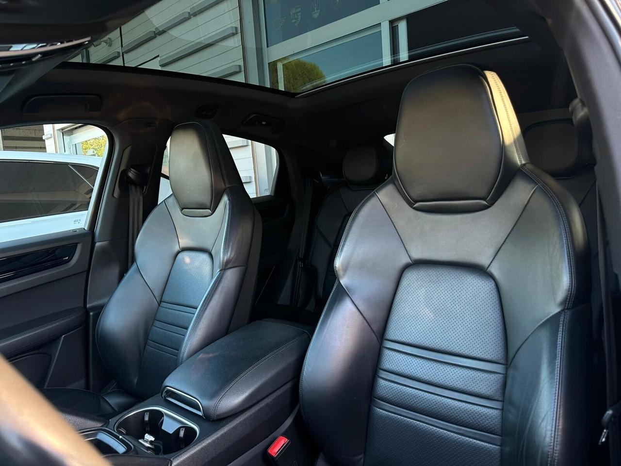 Porsche Cayenne Coupé 3.0 V6