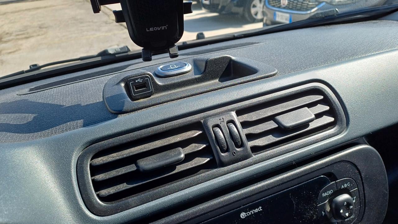 Fiat Panda 0.9 TwinAir Turbo Natural Power Lounge 2018 FULL