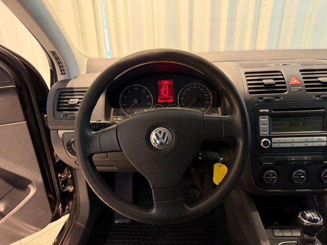 VOLKSWAGEN Golf 1.6 16V FSI 5p. Radio Clima *HÄNDLER*