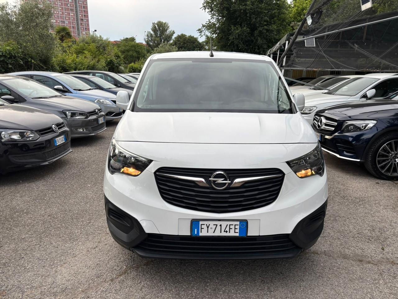 Opel Combo Cargo 1.6 Diesel PC 650kg