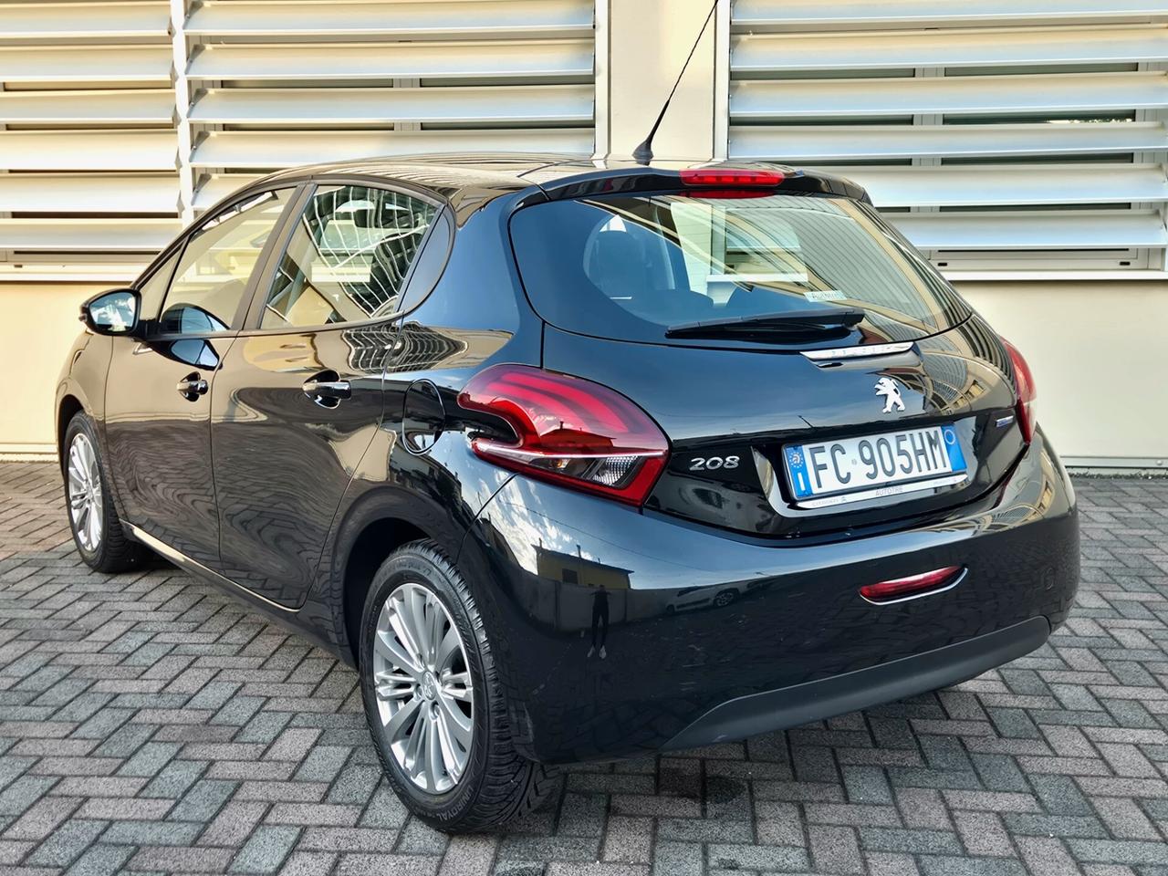 Peugeot 208 PureTech 82 5 porte Active