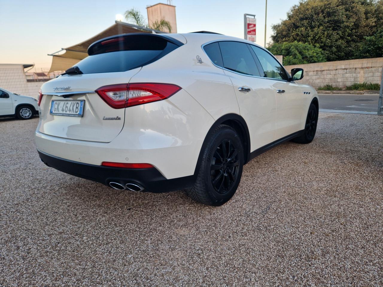 Maserati Levante V6 Diesel 275 CV AWD Granlusso