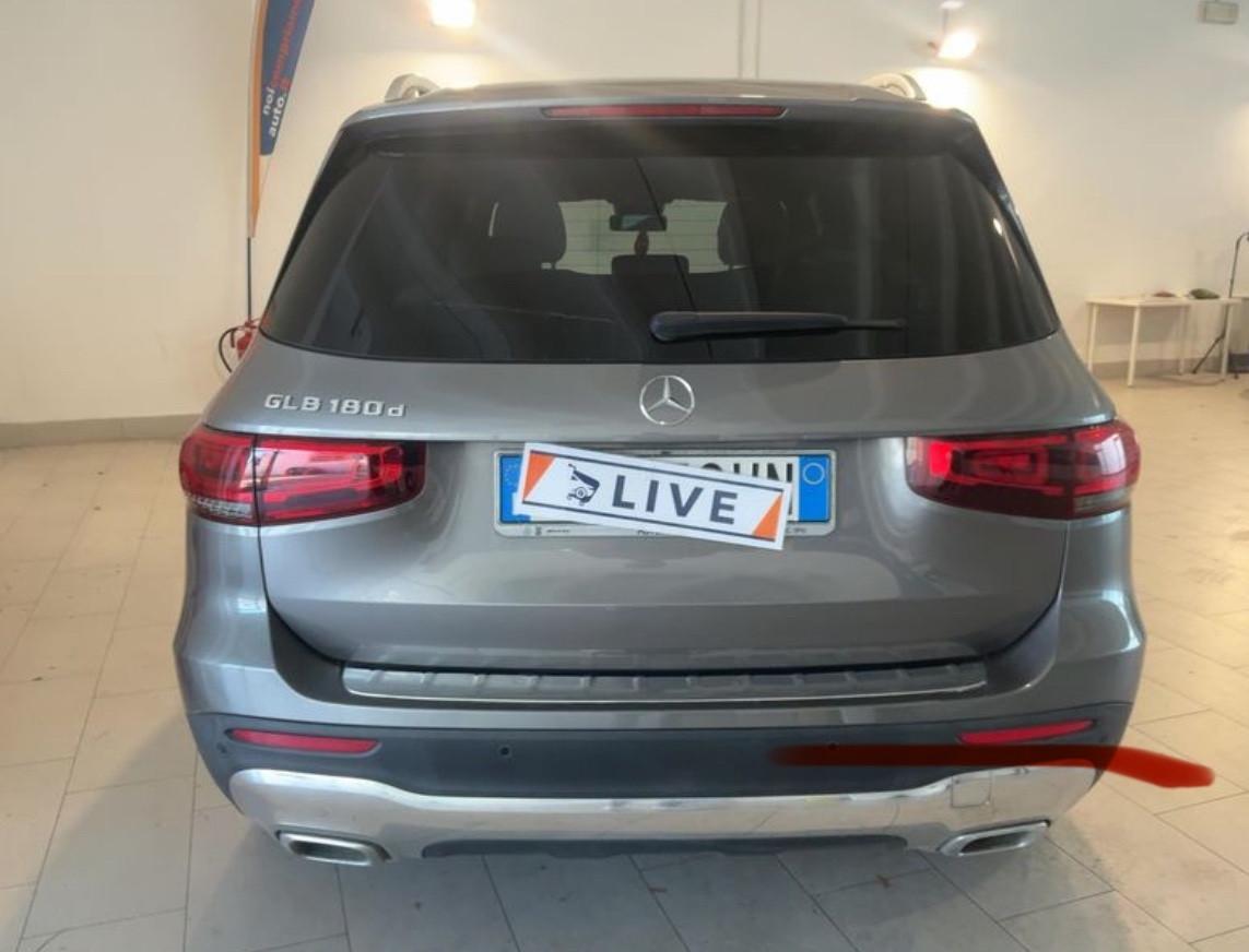 Mercedes-benz GLB 180 d Automatic Sport