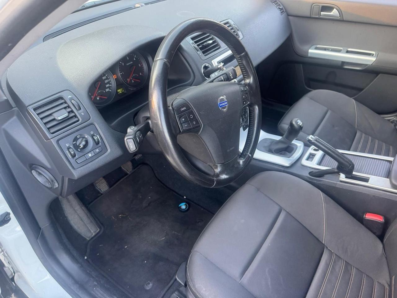 Volvo V50 D2 R-design(problema iniettore)
