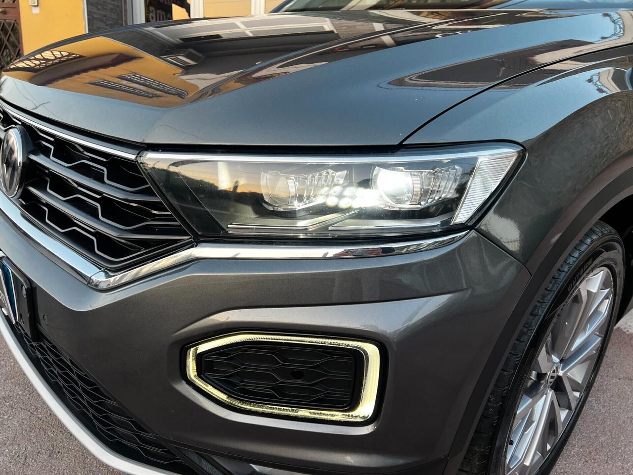 Volkswagen T-Roc 2.0 TDI 150-DSG 4MOTION-TETTO-FULL