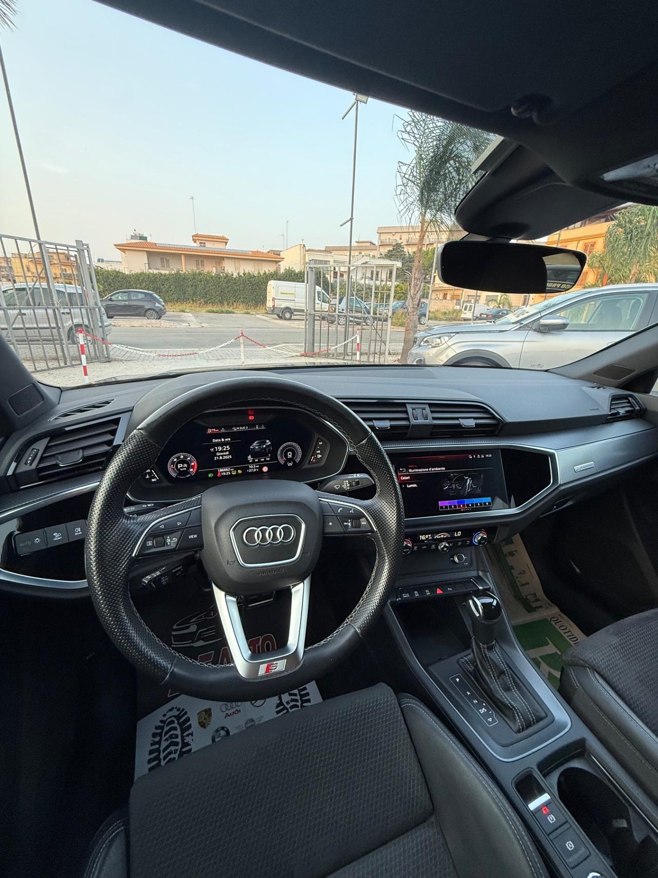 Audi Q3 SPB 35 TDI quattro S-line edition