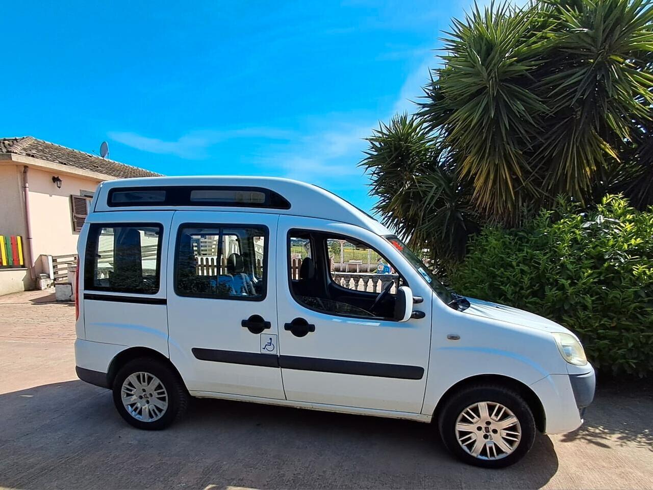 Fiat Doblo Doblò 1.9 120cv TETTO ALTO TRASPORTO DISABILI unipro'