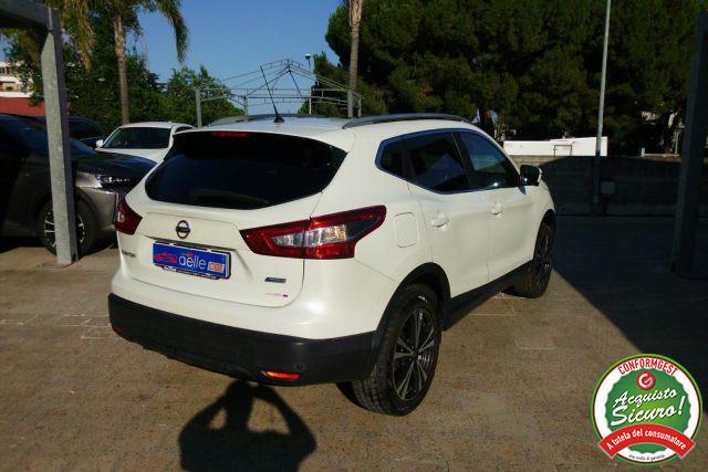 NISSAN Qashqai 1.5 dCi N-Connecta
