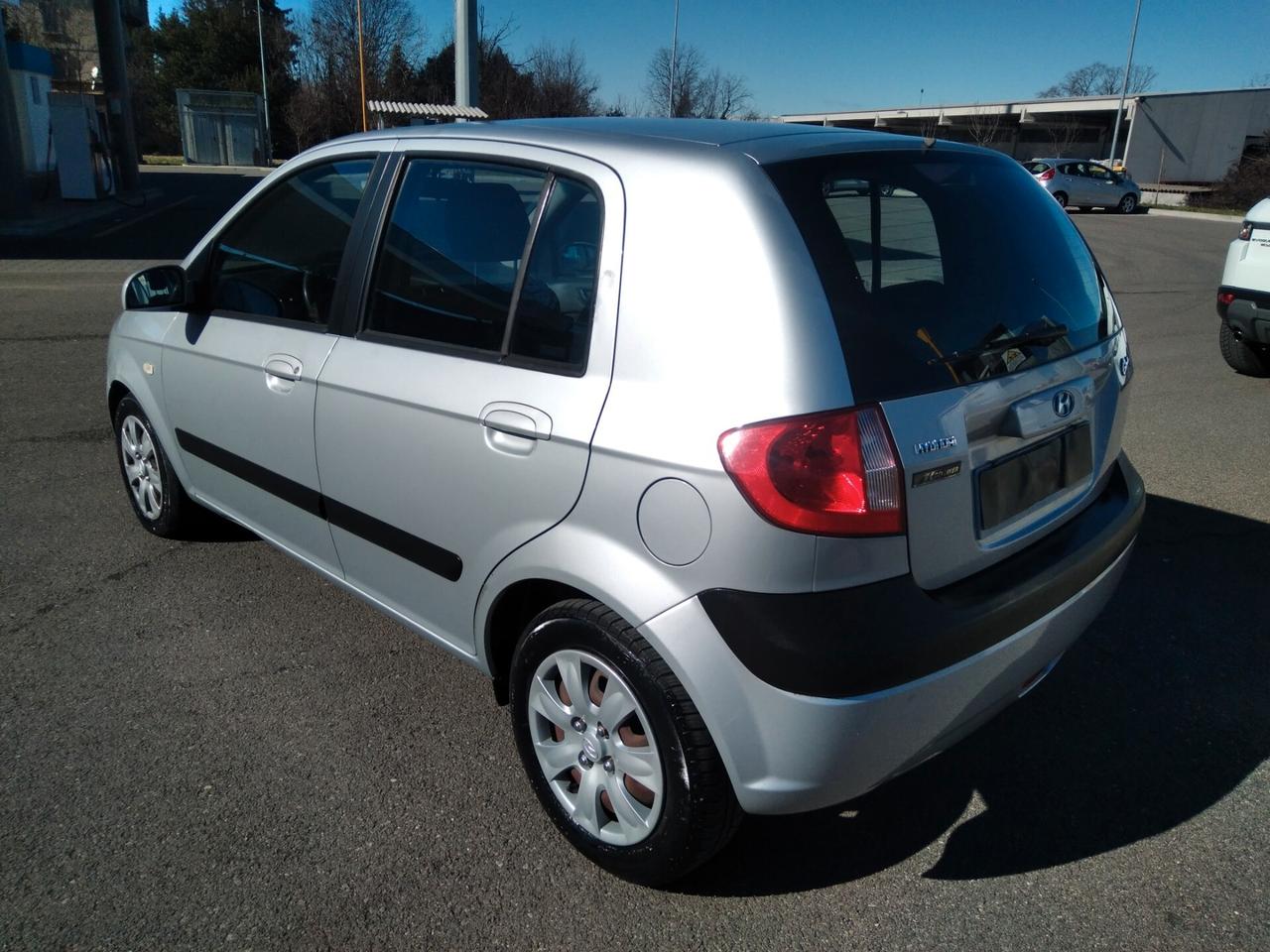 Hyundai Getz 1.4 16V 97cv 5p. Active cambio automatico x neopatentati