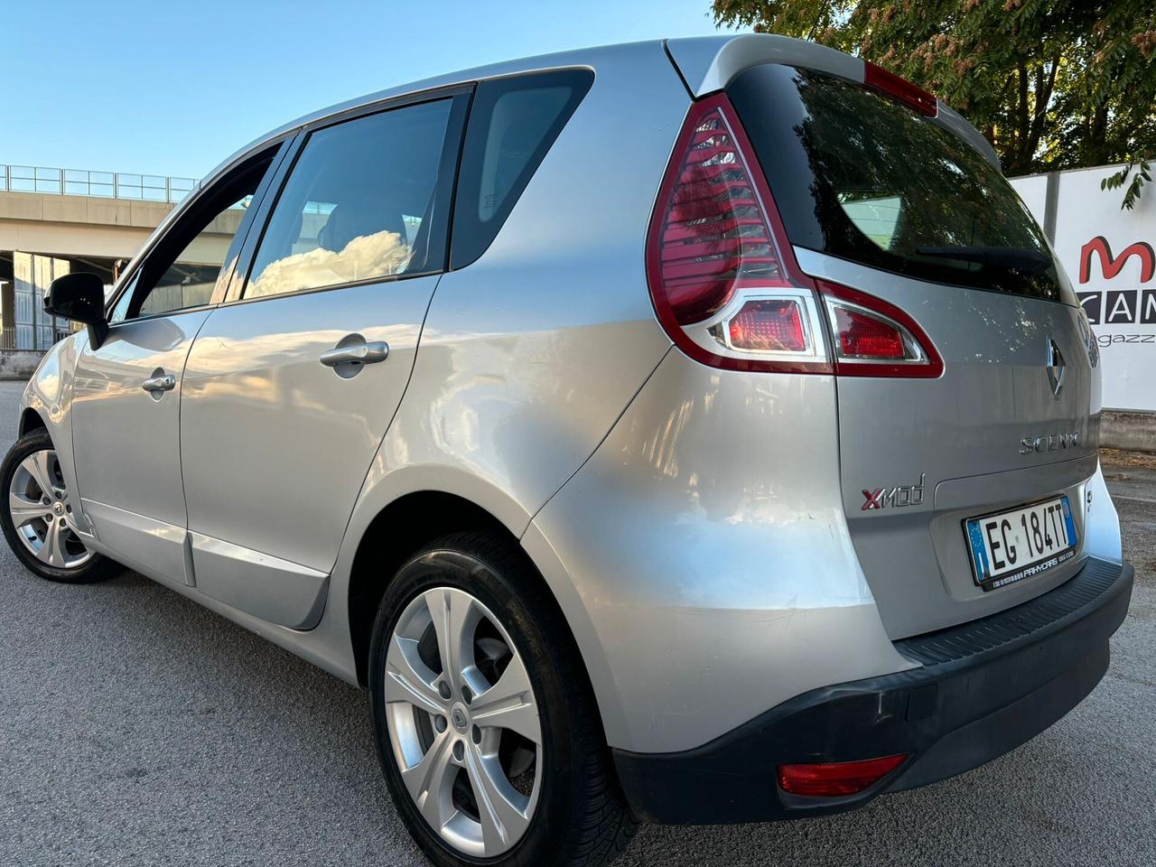 Renault Scenic Scénic X-Mod 1.5 dCi 110CV Luxe