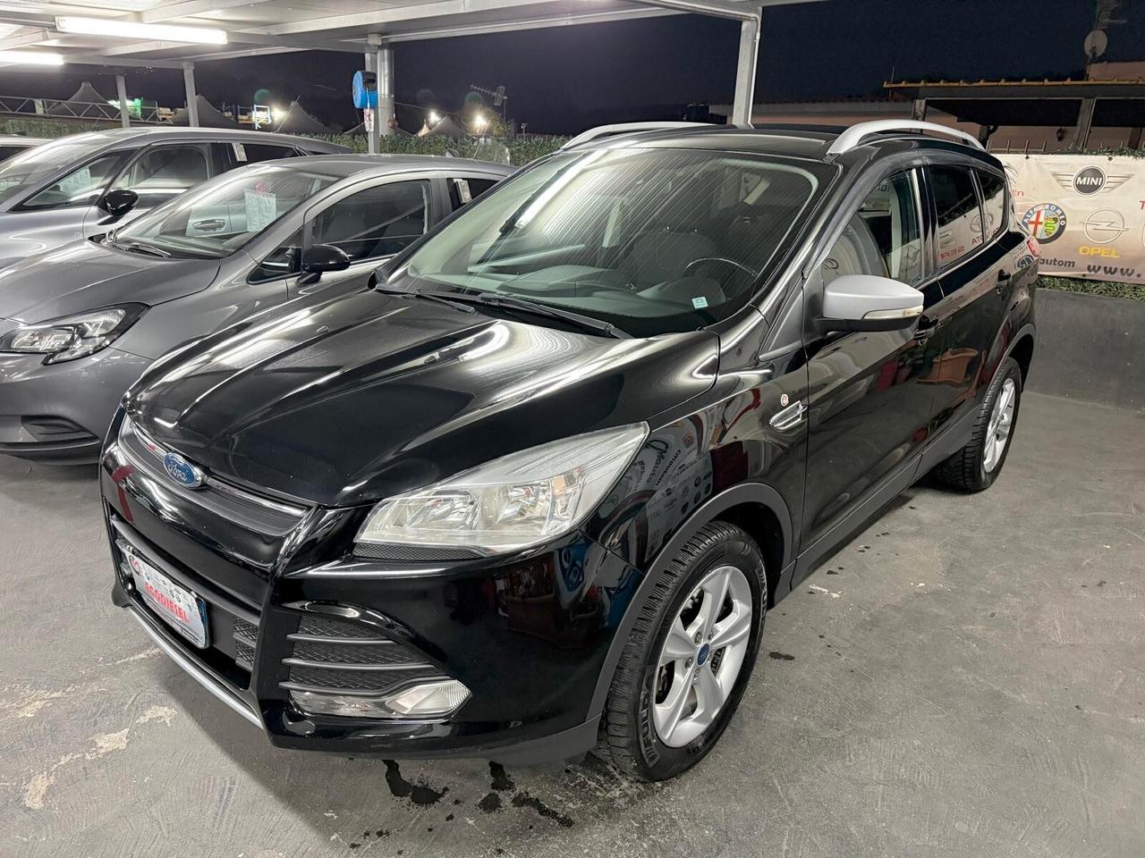 Ford Kuga 2.0 TDCI 150 CV S&S 2WD Business