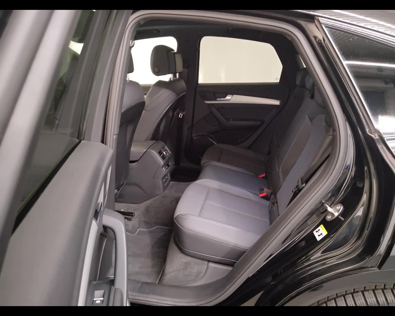 AUDI Q5 I Sportback 2021 - Q5 Sportback 40 2.0 tdi mhev 12V S line quattro s-tronic