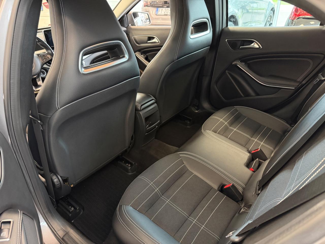 Mercedes-benz GLA 180 d Automatic Sport