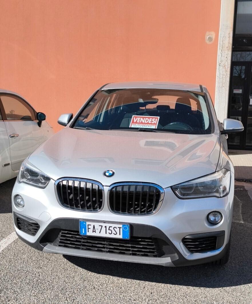 Bmw X1 sDrive18d Advantage