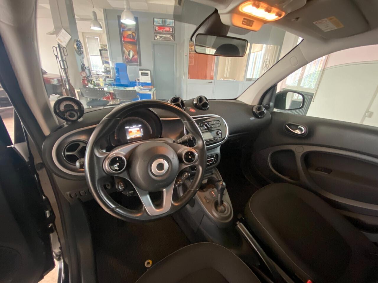 Smart Fortwo 7.0 1.0 Twinamic Prime Per Neopatentati